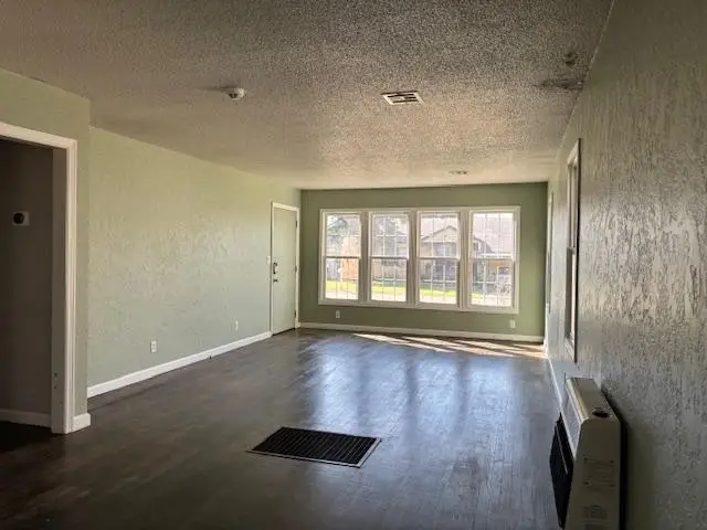 124 Thornton Lane, Elk City, OK 73644 - Image #3