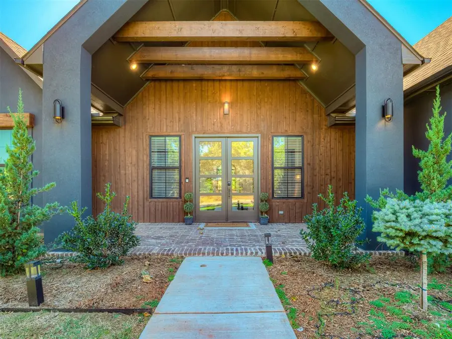 8900 Rivercrest Road, Oklahoma City Northeast, OK 73007 - Image #2