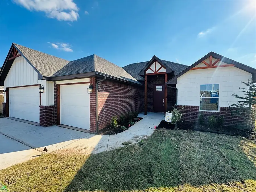 2804 Summit Hollow Circle, Norman, OK 73071 - Image #2