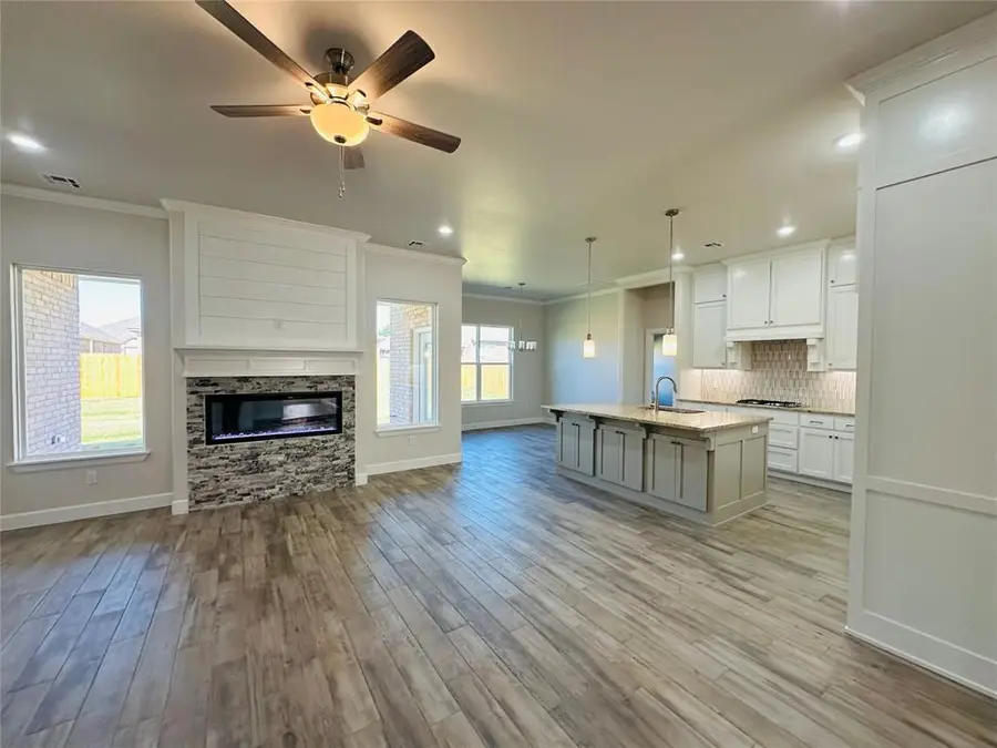 2905 Summit Hollow Circle, Norman, OK 73071 - Image #2