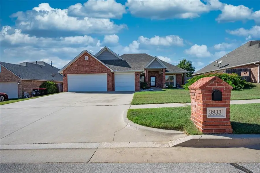 3833 Dove Avenue, Harrah, OK 73045 - Image #2