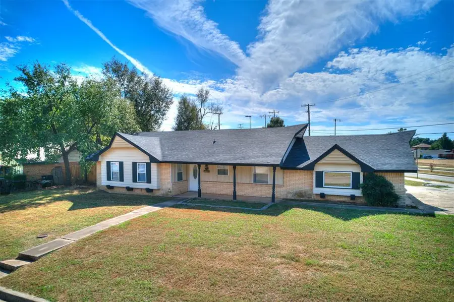 100 Bellaire Drive, Moore, OK 73160 - Image #2