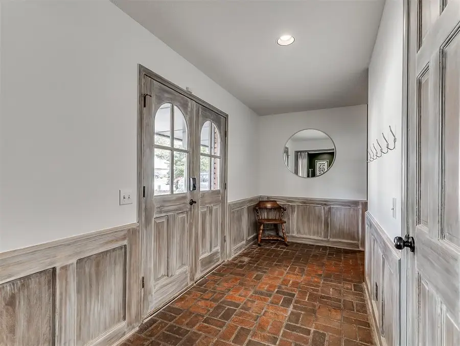 2216 NW 46th Street, Oklahoma City, OK 73112 - Image #3