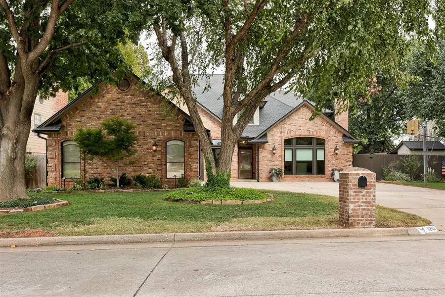 11204 Cedar Ridge Road, Oklahoma City, OK 73162 - Image #2