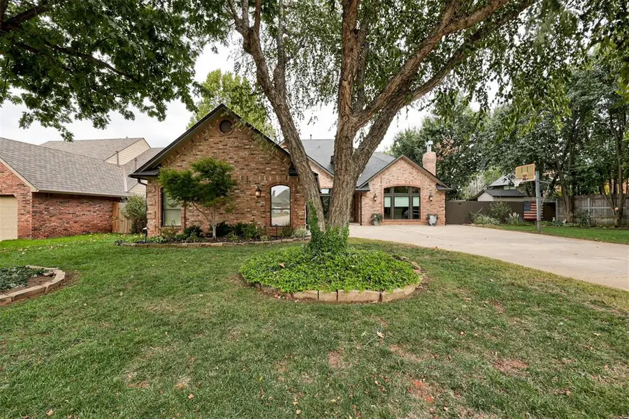 11204 Cedar Ridge Road, Oklahoma City, OK 73162 - Image #3