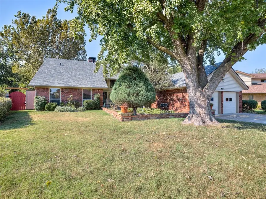 8036 Brookshire Drive, Oklahoma City, OK 73162 - Image #2