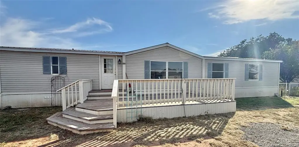 500 E 7th Street, Blair, OK 73526 - Image #1