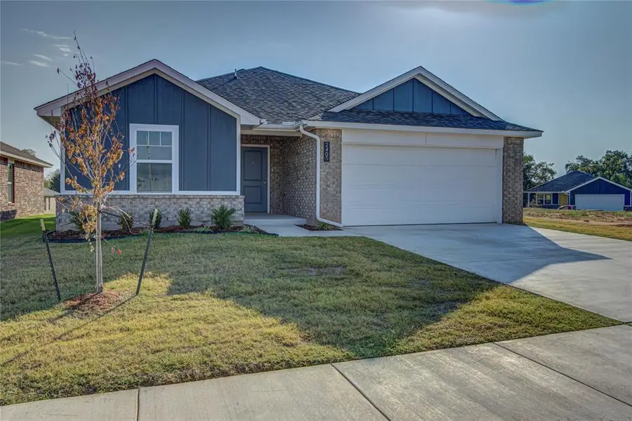 2405 S 28th Terrace, Chickasha, OK 73018 - Image #3