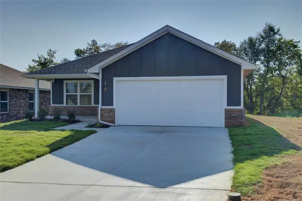 2813 Scissortail Boulevard, Chickasha, OK 73018