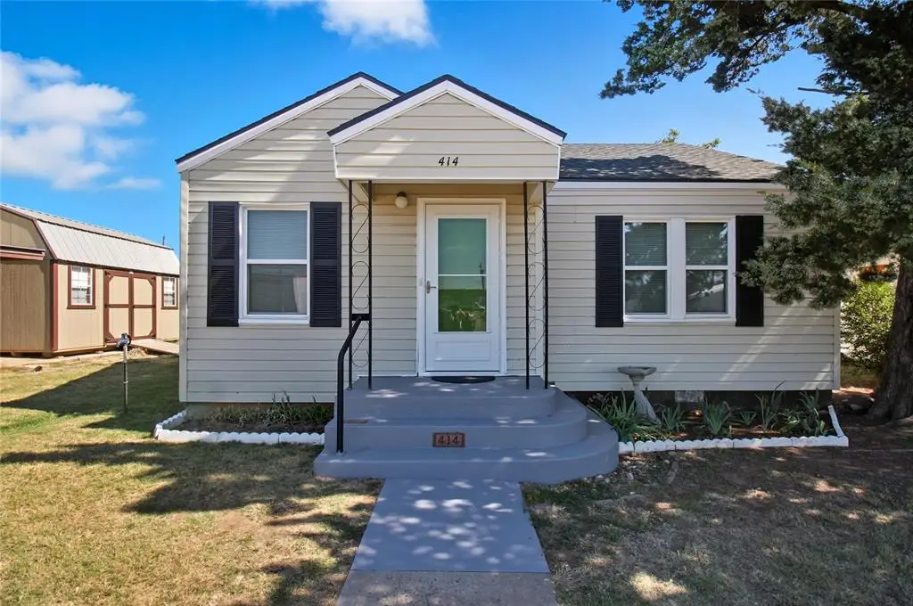 414 N Elm Street, Granite, OK 73547 - Image #1