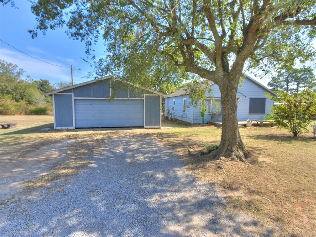 1724 N Dobbs Road, Harrah, OK 73045 - Image #1