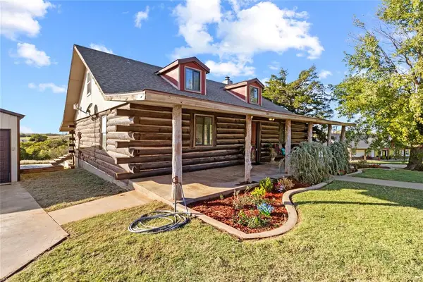 9919 N 2436 Road, Weatherford, OK 73096