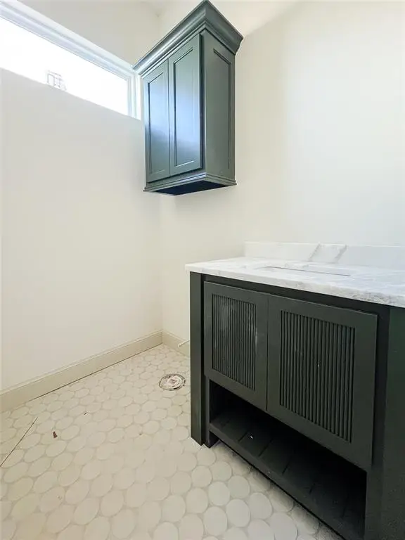 1708 Parkwood Avenue, Edmond, OK 73034 - Image #2