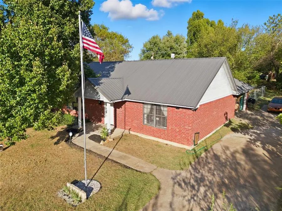 1650 N 1st Street, Harrah, OK 73045 - Image #2