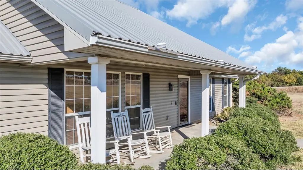 26034 Indian Meridian Road, Wynnewood, OK 73098 - Image #1