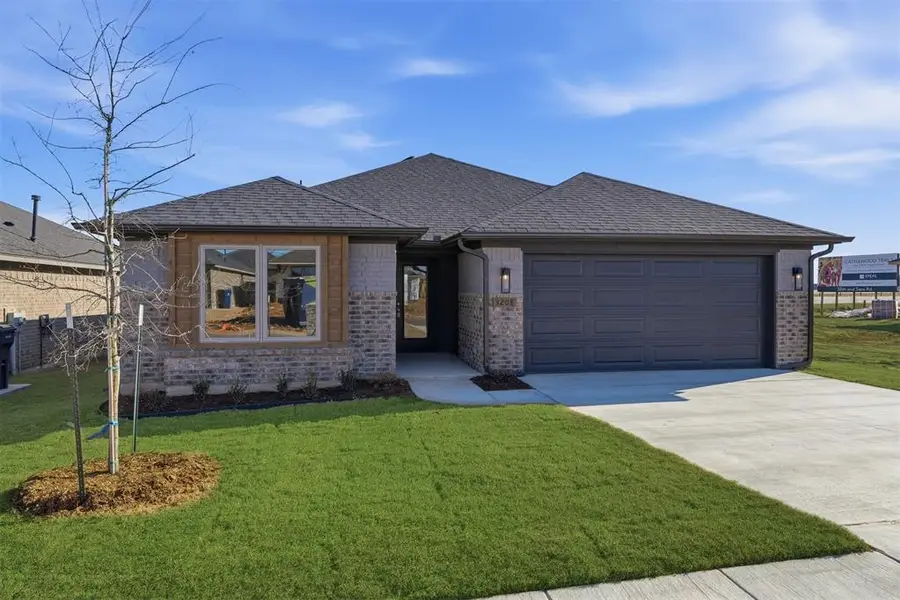 3208 Pagoda Pead Drive, Yukon, OK 73099 - Image #2