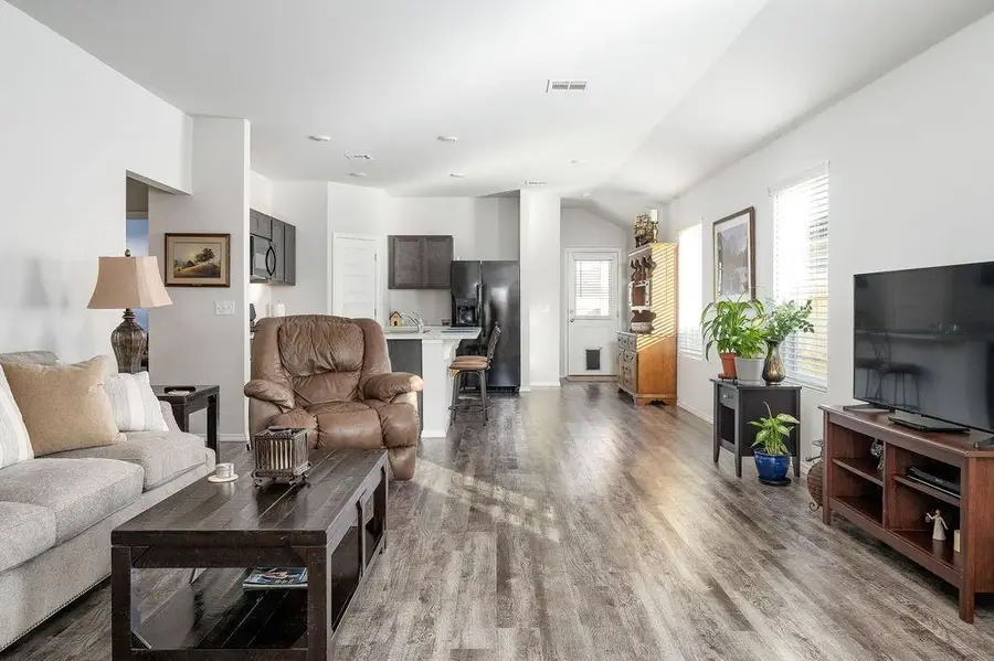 3312 Hondo Terrace, Yukon, OK 73099 - Image #2