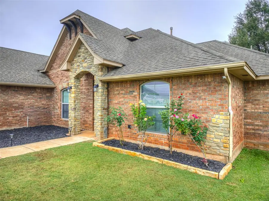 4929 Ranchero Drive, Edmond, OK 73025 - Image #2