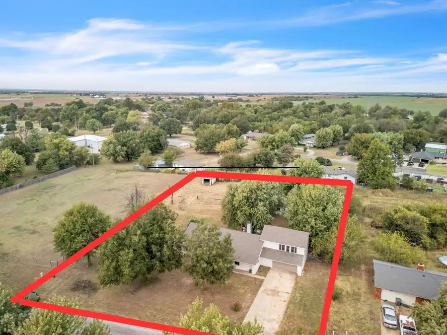 14875 Arrowhead Drive, Yukon, OK 73099 - #2