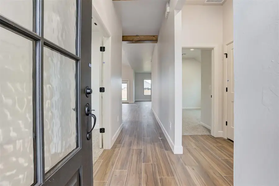 5112 Misty Wood Lane, Mustang, OK 73064 - Image #3