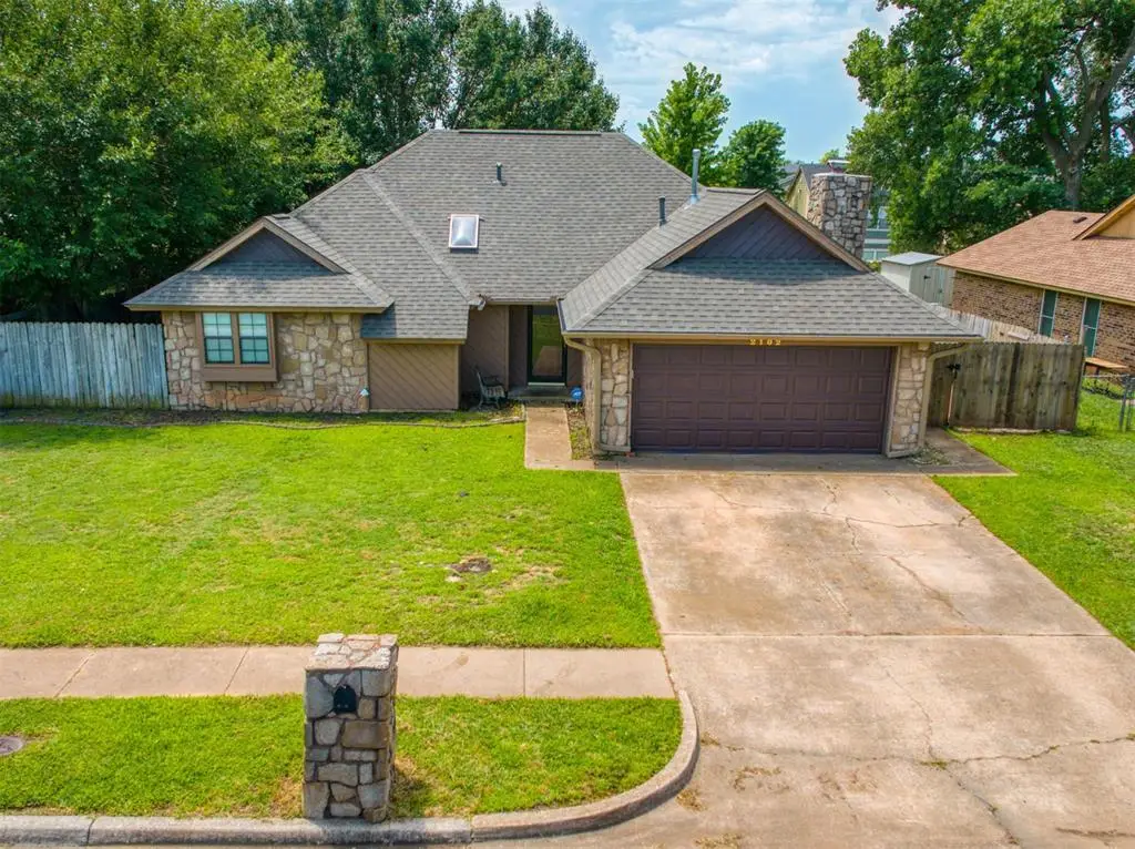 2102 Vanessa Drive, Norman, OK 73071 - Image #1