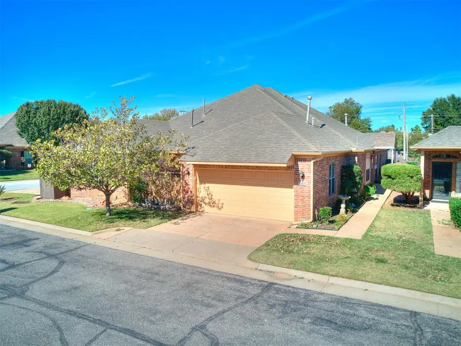 4517 NW 25th Place, Oklahoma City, OK 73127 - Image #2