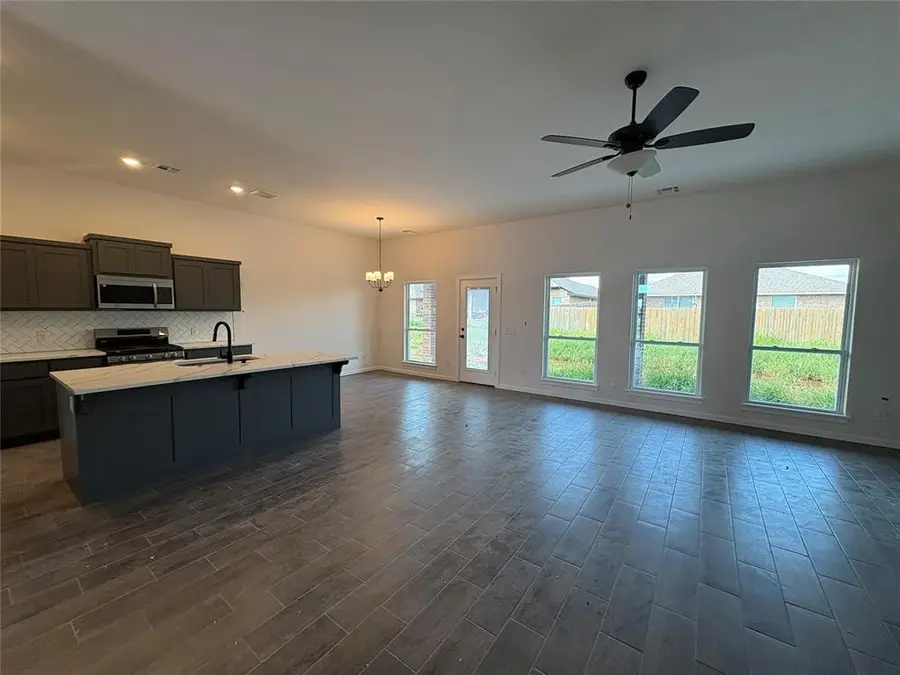 8505 NW 76th Street, Oklahoma City, OK 73132 - Image #2