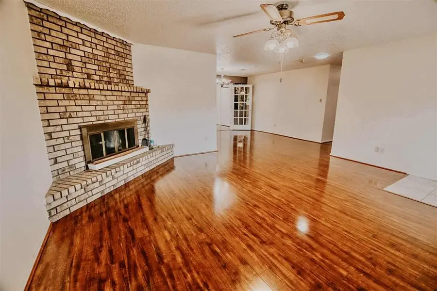 815 S Dogwood Drive, Pauls Valley, OK 73075 - Image #3