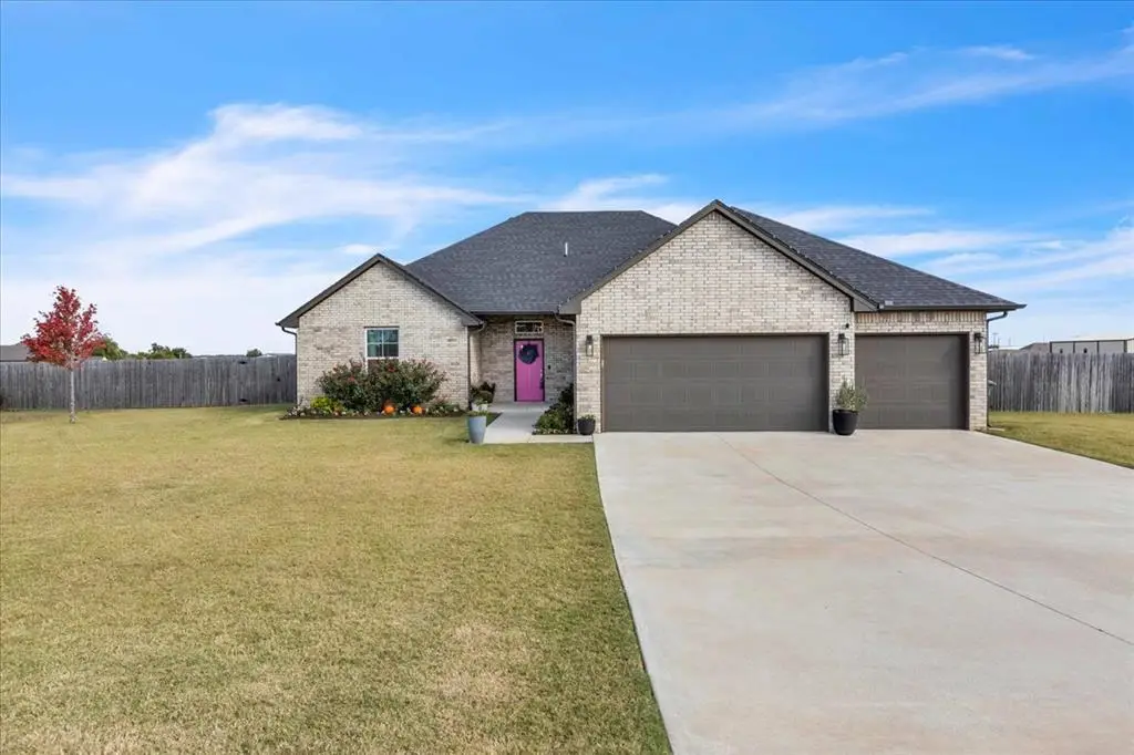8810 Summit View Lane, Edmond, OK 73025 - Image #1