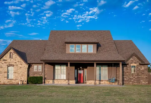 304 E Remuda East Street, Yukon, OK 73099