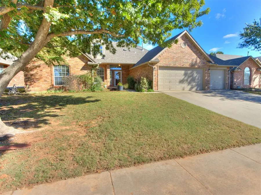 421 Daybreak Drive, Norman, OK 73071 - Image #2
