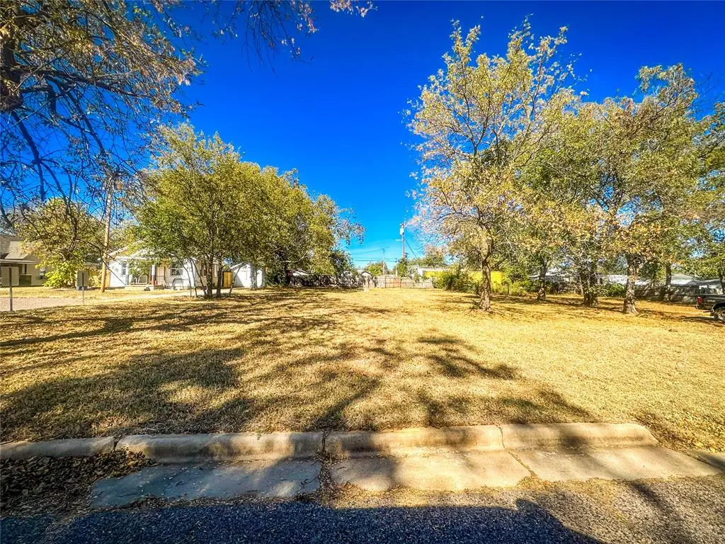 1330 E Whittaker Street, Shawnee, OK 74801 - Image #1