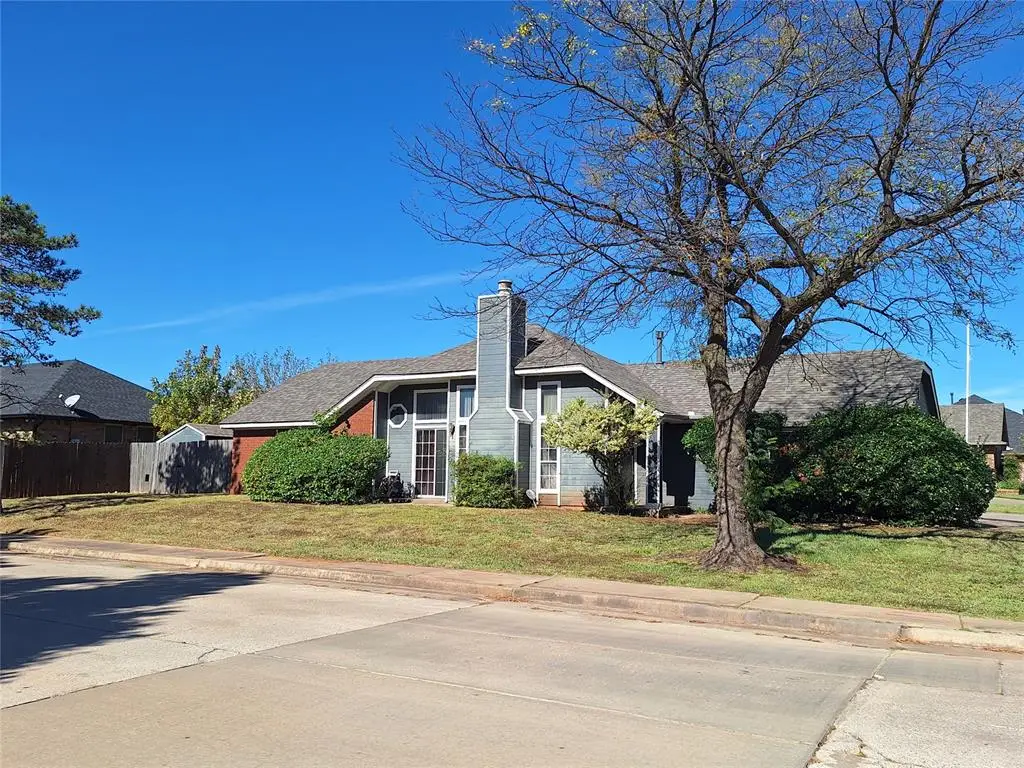 1219 Stoneridge Drive, Moore, OK 73160 - #1