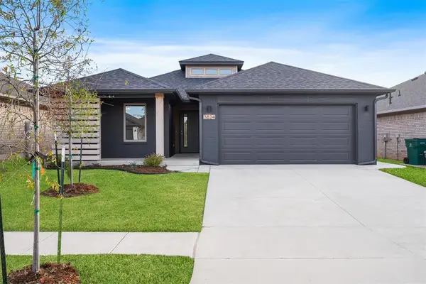 3824 NW 176th Street, Edmond, OK 73012