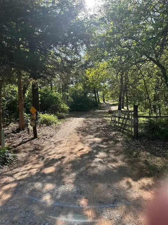 6300 Brown Lane, Noble, OK 73068 - Image #2