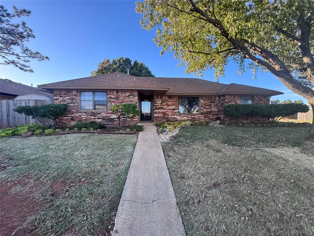 6811 Lyrewood Lane, Oklahoma City, OK 73132 - Image #1