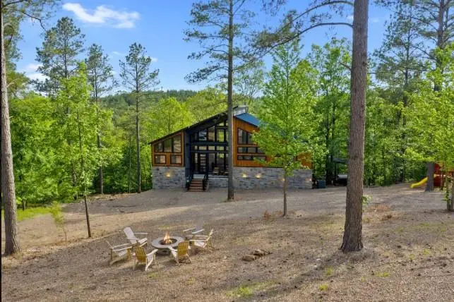 413 W Eagle Mountain Trail, Broken Bow, OK 74728 - Image #2