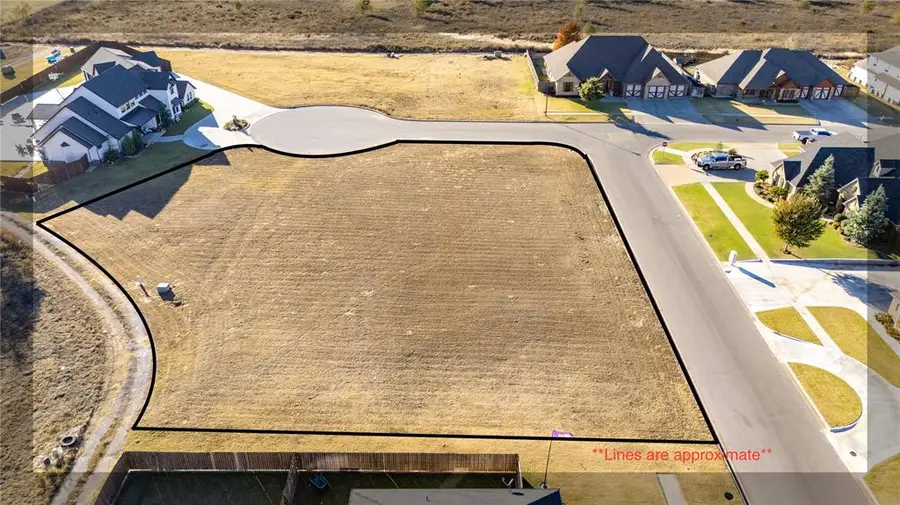 2000 Clubhouse Drive, Weatherford, OK 73096 - Image #2