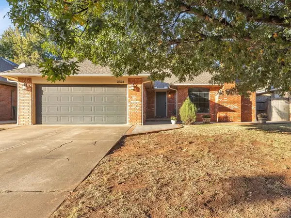2321 Santa Fe Circle, Edmond, OK 73012