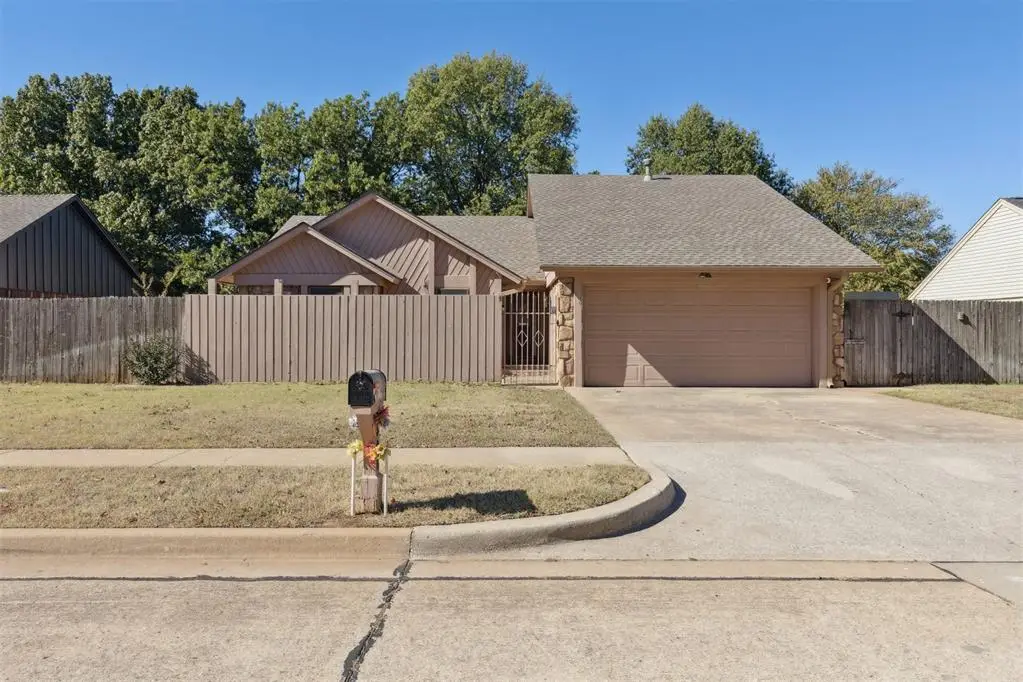 506 Garland Court, Norman, OK 73072 - Image #1
