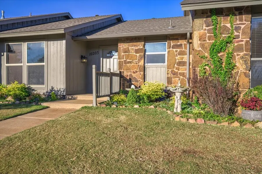 10203 Shadowview Drive, Oklahoma City, OK 73159 - Image #3
