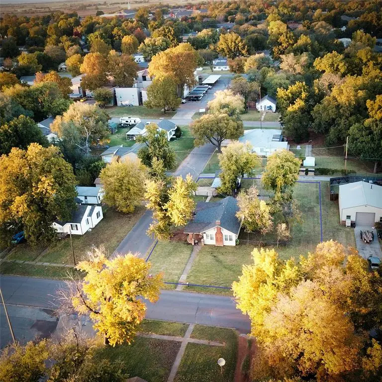 1323 W 2nd Street, Elk City, OK 73644 - Image #2