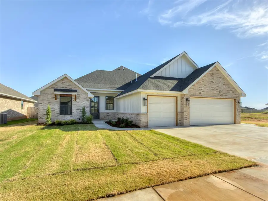 10441 SW 51st Street, Mustang, OK 73064 - Image #2