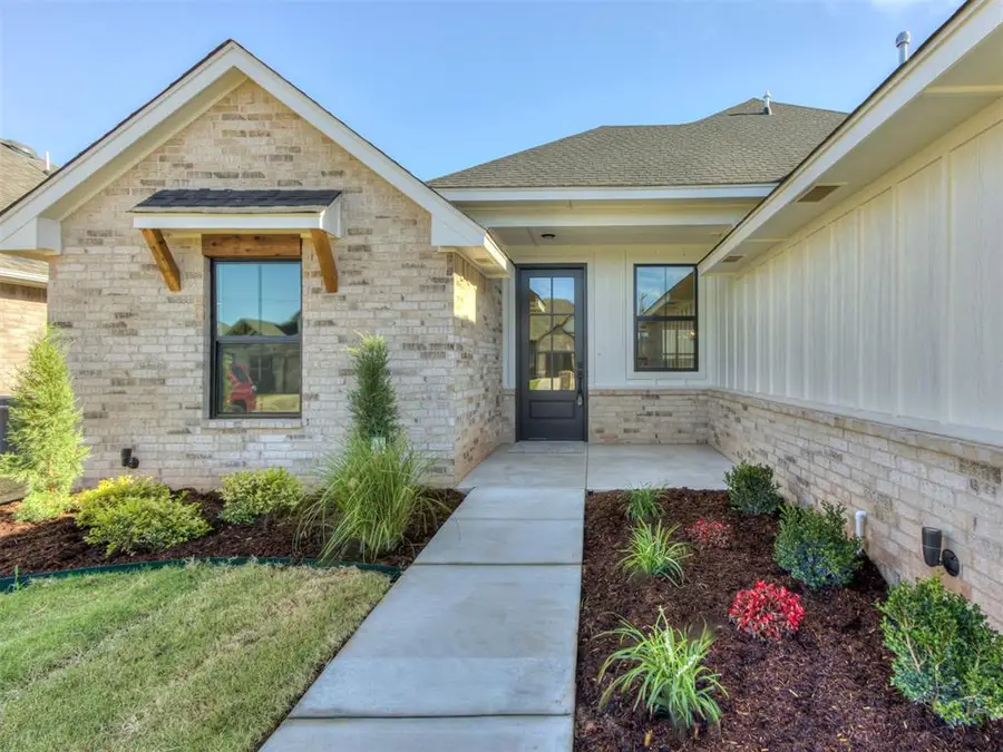 10441 SW 51st Street, Mustang, OK 73064 - Image #3