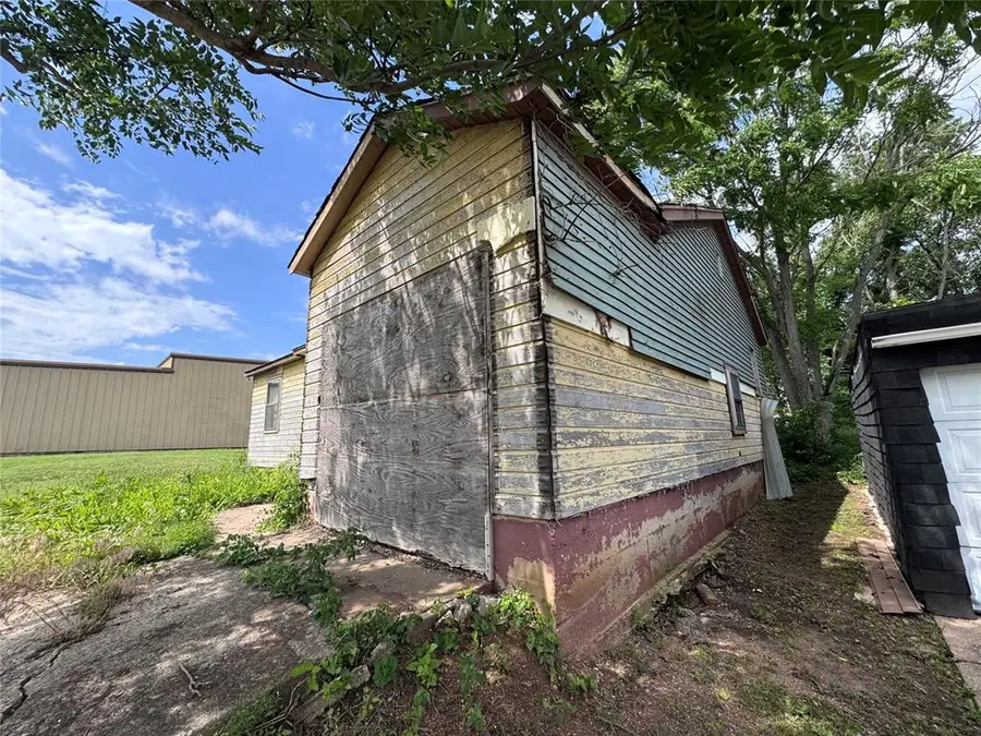 800 S 12th Street, Ponca City, OK 74601 - Image #2