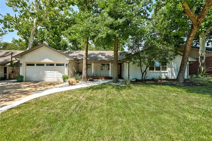 2105 NW 59th Place, Oklahoma City, OK 73112 - Image #2