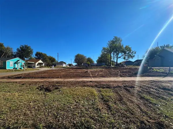 220 N Grand Avenue, El Reno, OK 73036