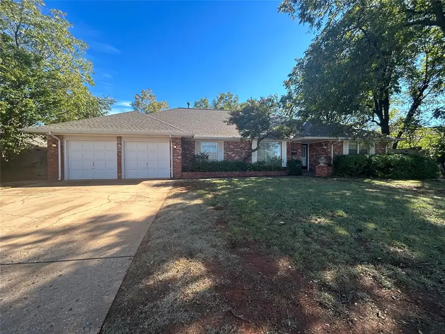 12104 Camelot Place, Oklahoma City, OK 73120 - Image #2