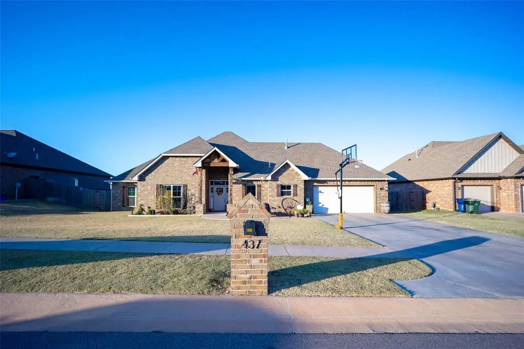 437 Isabella Drive, Blanchard, OK 73010 - Image #1