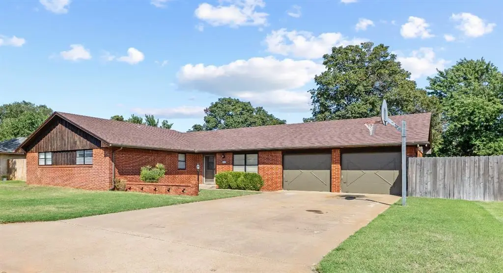 514 Oak Drive, Weatherford, OK 73096 - Image #1
